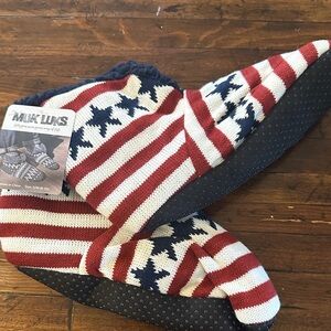 Muk Luks Men's Stars and Stripes Slipper Socks
